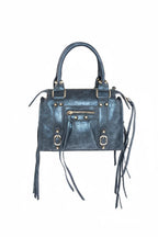 Accent fringe tas