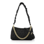 Handtas met gouden ketting
